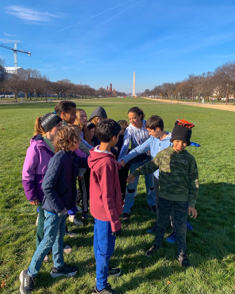 explorewithCHDS's tweet photo. Upper Grades spent the half day on Friday on the Mall during our first-ever Adventure Day—planned and organized by our Student Government. It was a great morning of cross-grade bonding, scheduled activities and games, and more! https://t.co/5rWzEtIEMG