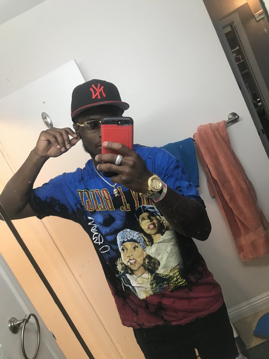 RonFromTheVelt's tweet photo. 🤧🩸 https://t.co/48DAggtH4q