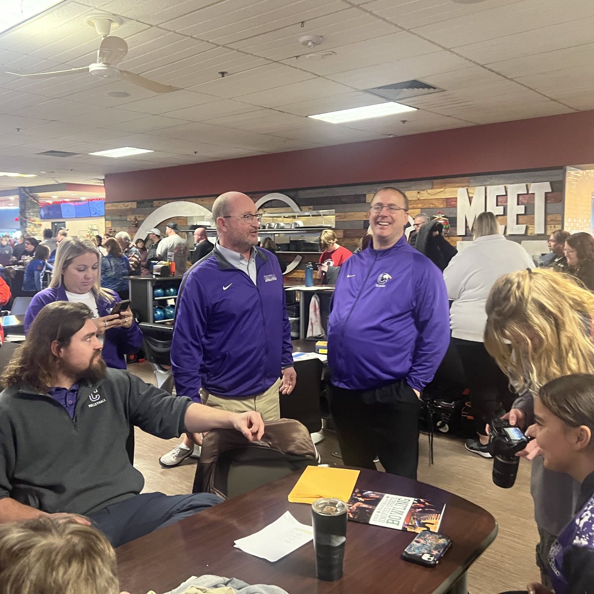 #CentralAthleticDepartment: <a href="/CHSUnifiedBowl/">Central Unified Bowling</a> taking on Millard South in Quarterfinal action at the NSAA State Unified bowling Championships. Let’s go Eagles! 

#TheCentralEagleWay #DowntownProud 

chsathletics.net
