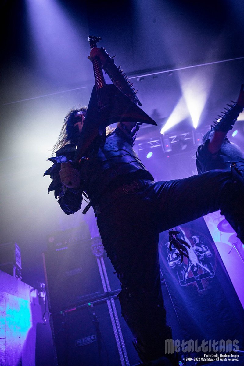 MetalTitans's tweet photo. .@DarkFuneral
#LordAhriman #ChaqMol #Heljarmadr #Jalomaah #AdraMelek
Today: Dec 5 The Apollo Theatre, Belvidere, IL
📸 Charlene Tupper https://t.co/OcDg4e1A3C