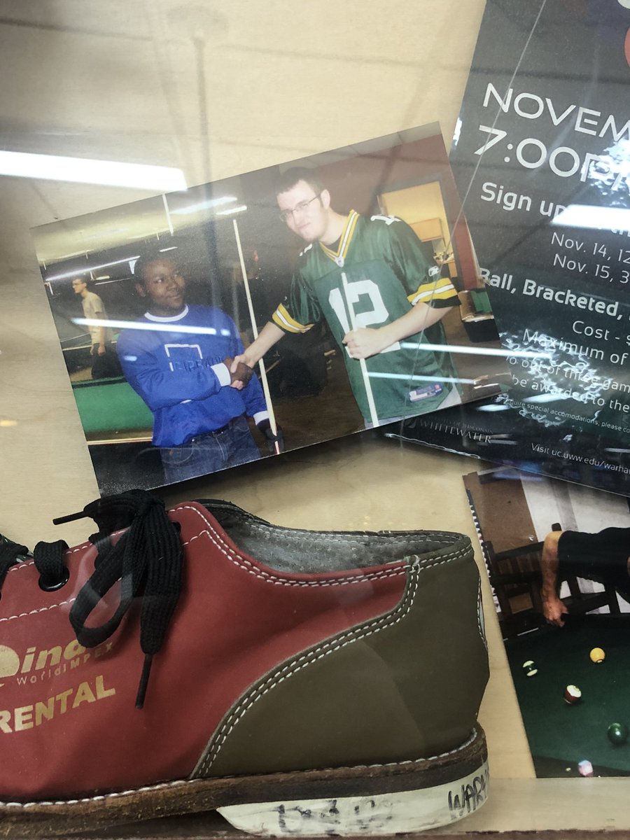 TheRealKiefer's tweet photo. Saw this photo this morning at #WarhawkAlley and in celebration of another win against chicago, this ones for @cjoneil88. https://t.co/aWT55cISLD