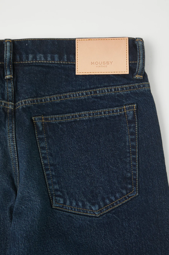 MOUSSYVINTAGE's tweet photo. Clean lines and sustainable construction. 

MEN’S STAPLES TAPERED

https://t.co/48S1y1yWAO https://t.co/Ds7A0K9IEC