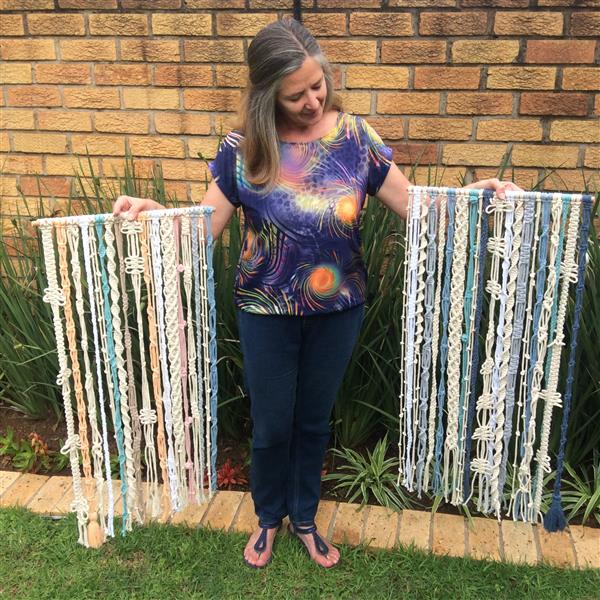 MacrameCraftSA's tweet image. Macrame curtains / boho hanging curtain. Lovely for your bathroom or doorway. You can contact me for custom designs. Website link in my bio

#bohostyle #macramecurtain #monday #lovemacrame #colourful #backtheunderdog #smallbusiness #southafrican #handmade #createyourownhappiness