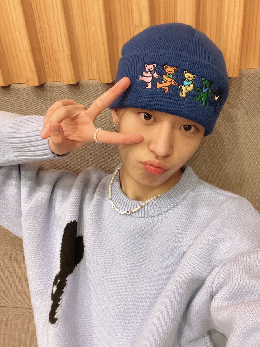 221206 #ATBO #Rakwon weverse update 

Boat,❤️I love you❤️today too
Korea, fighting!!!🇰🇷👏👏🔥🔥

#에이티비오 #석락원 #락원 #SeokRakwon
<a href="/ATBO_ground/">ATBO</a> <a href="/ATBO_members/">ATBO</a>