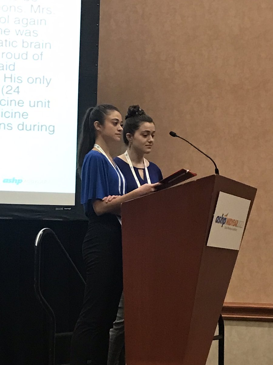 kidneyrph's tweet photo. So proud of our finalists for the clinical skills competition @acphsofficial #ASHP22 https://t.co/vya6K2abn2