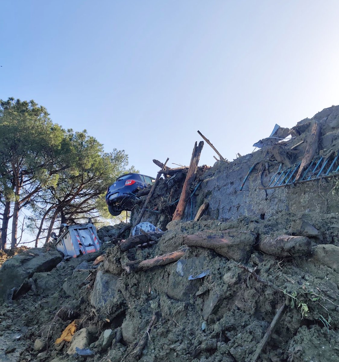 Giovanni Legnini tweet media