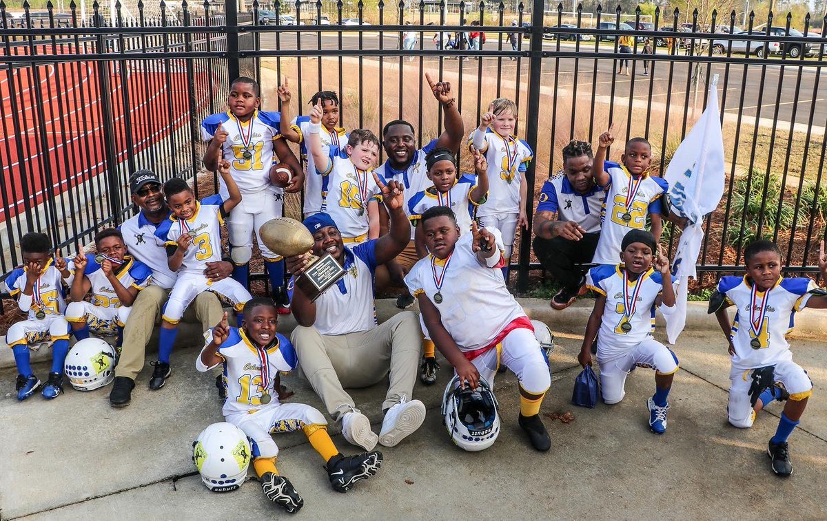 marsh413's tweet image. Columbia OutKast Tinamites State Championship Game vs Meridian #football #peeweefootball @espn @SportsCenter @CoachBilderback @ColumbiaCatsFB @mcdp_ms @JaheimOatis