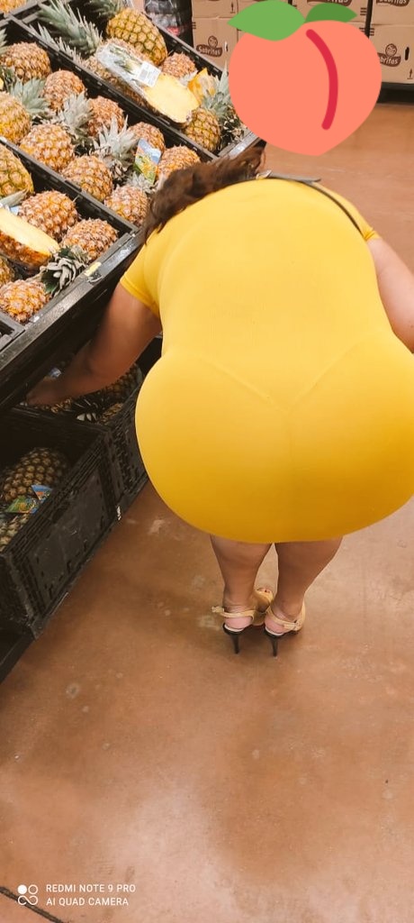 Chinita07671317's tweet photo. @NoviasDeCompras #exhibitenelsuper 🥴😈🍍🍌🍶🍼 https://t.co/jD8FfczNY7