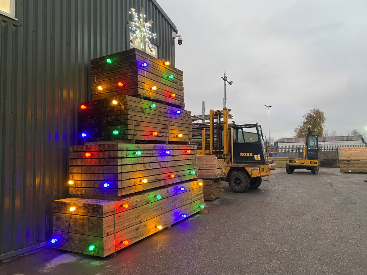 TimberStoke's tweet photo. Merry Christmas, Everyone 🎄🎤
 For a 2nd year the Stoke Timber Christmas tree is back! 

Built with packs of 4x2 and a bit of skill from our side loader drivers, the stock on show is cut from Spruce-the most popular* species of Christmas Tree (*probably)
#christmas #stokeontrent https://t.co/R3felnwqmN