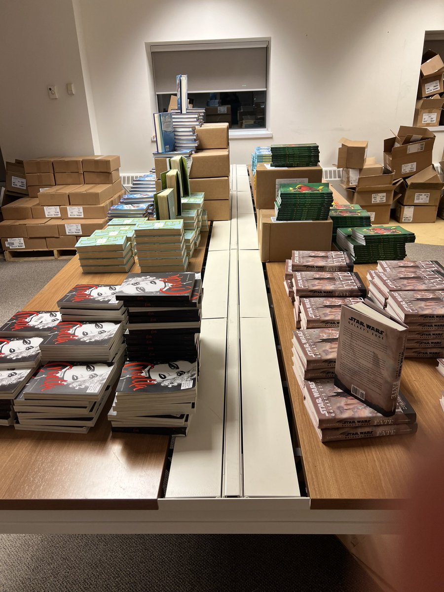 Ms. C Davies tweet media