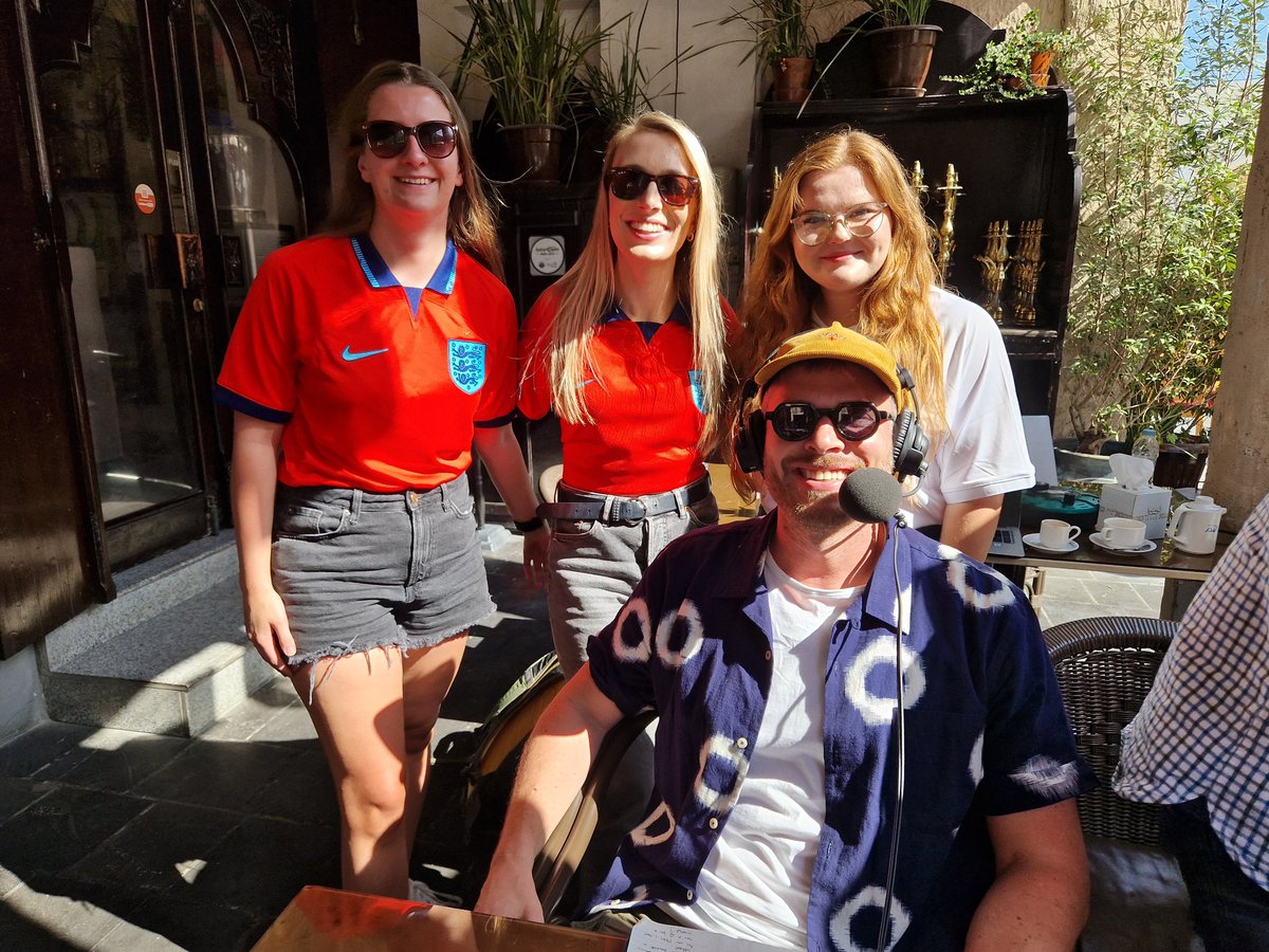 JonnyHart93's tweet photo. England fan in Qatar? Fancy coming on @bbc5live 

We're looking for more to come and join @rickedwards1 in the Souq (0900-1200 Doha) this week as we build-up to England v France.

DMs open. Coffees possible, chaos guaranteed. https://t.co/eB5wKCKLhO