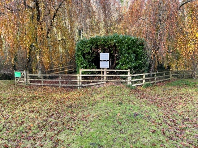 xrunnerwill's tweet photo. Beefing up our microrenewables at Off Grid gauging stations.  These will increase resilience and ensure our data feeds are always on for flood risk and Water Resources needs.
Thanks to @DCfieldteamsEA for helping make this happen! https://t.co/6XV27oiMIw