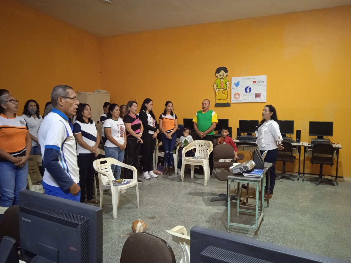 cbitcoronel_anb's tweet photo. En @cbitcoronel_anb Congreso Pedagógico Institucional: La autoevaluación de la vida institucional y la comunidad. Escuela Julio Sánchez Vivas municipio San Rafael de Carvajal https://t.co/5q5IorVM9K