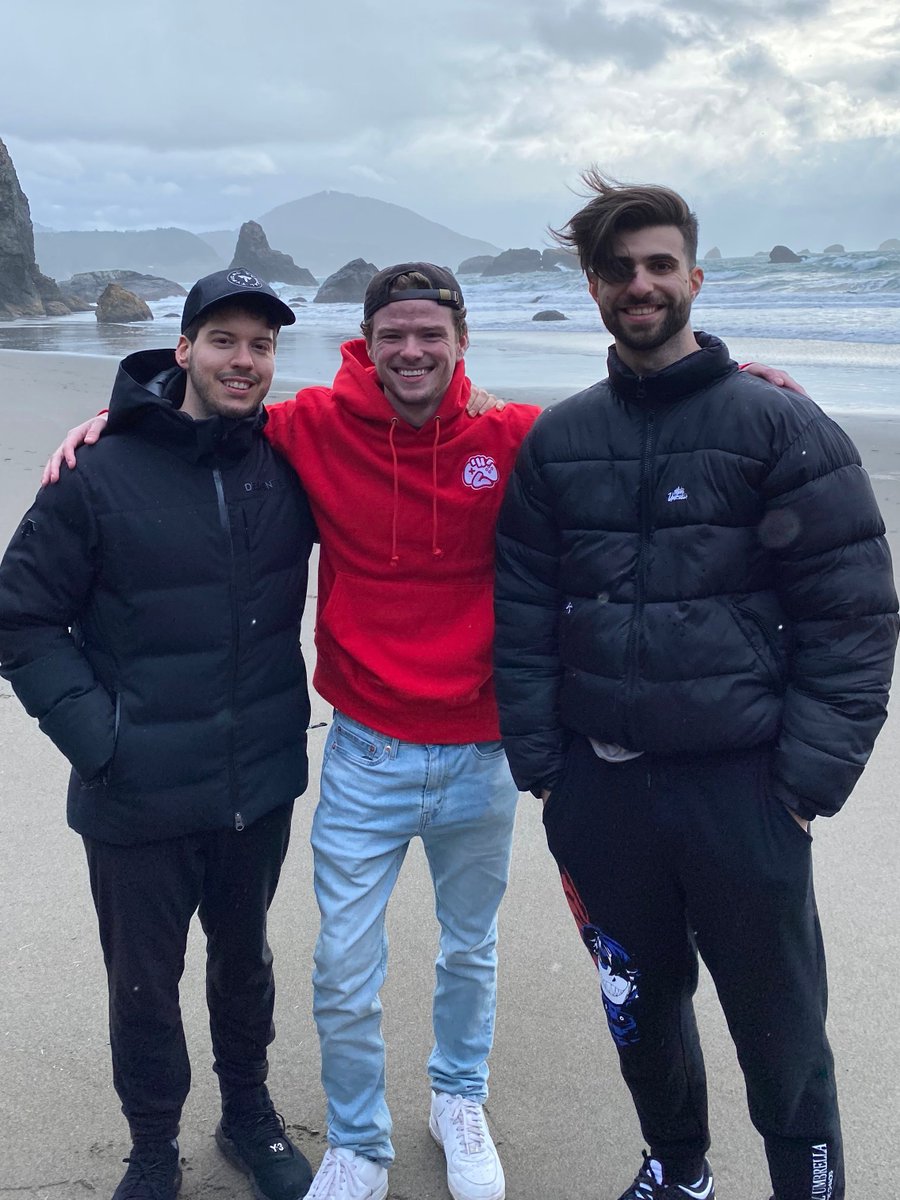 Top5Gamingx's tweet photo. What an end to an incredible weekend! 🙏 

Thanks to everyone who experienced the Fracture event with us 💙So excited for Chapter 4! https://t.co/rs2rbfa6kb