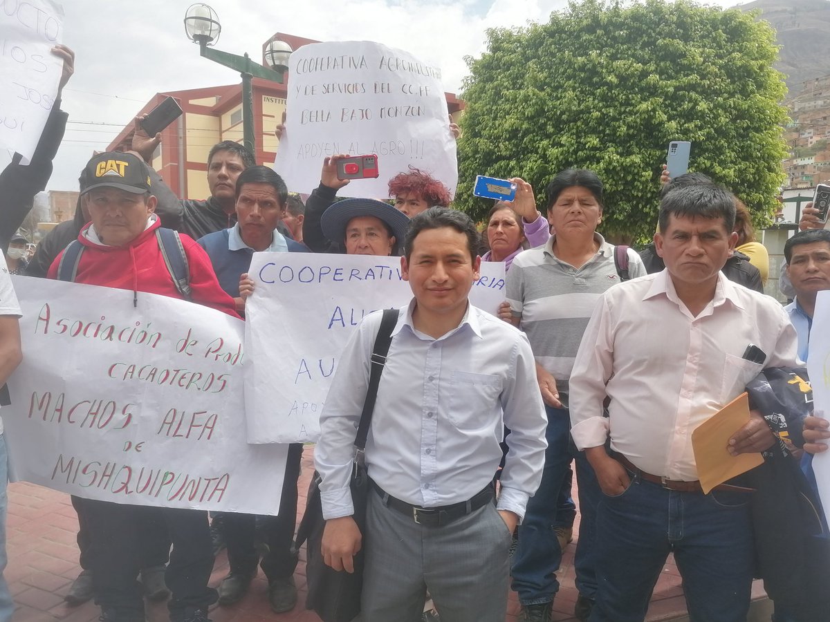 OSFEDI1's tweet image. ☑️💪👏En un hecho sin precedentes el Gobierno Regional de #Huánuco aprobó con 13 votos a favor la aprobación de transferencia Financiera en beneficio de 44 planes de negocio en diferentes localidades de la región, impactando en la mano de obra local directa @AGROIDEASPeru