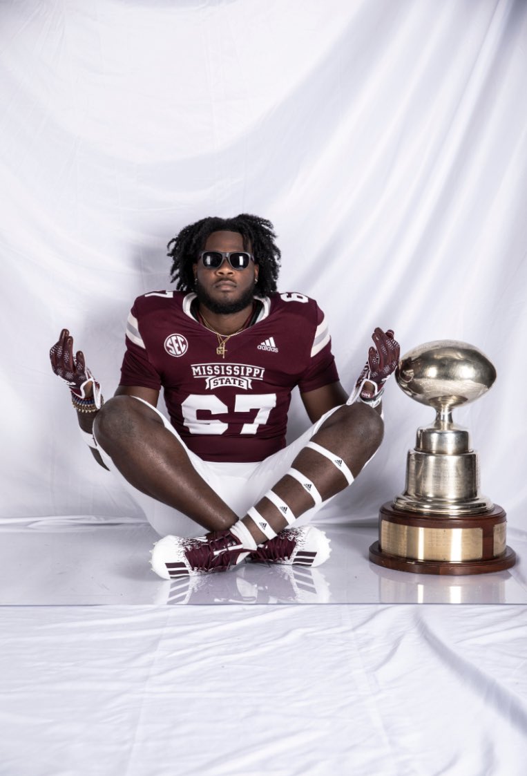 Take A Look At My Life As You Can See This My Version✍🏾                                   #HailState 🐶