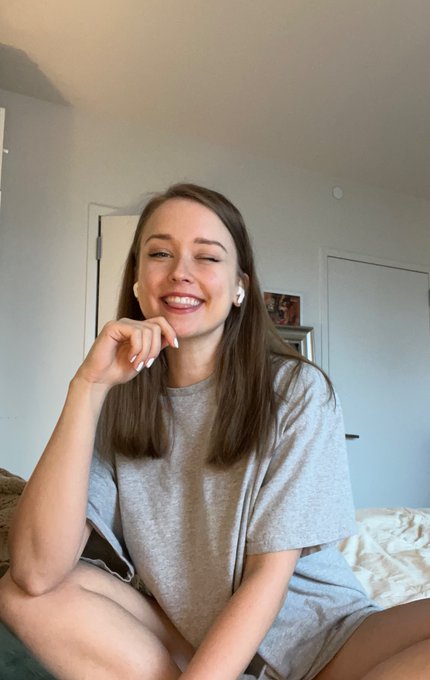 TW Pornstars - MissionIceCream. Popular pictures and videos from