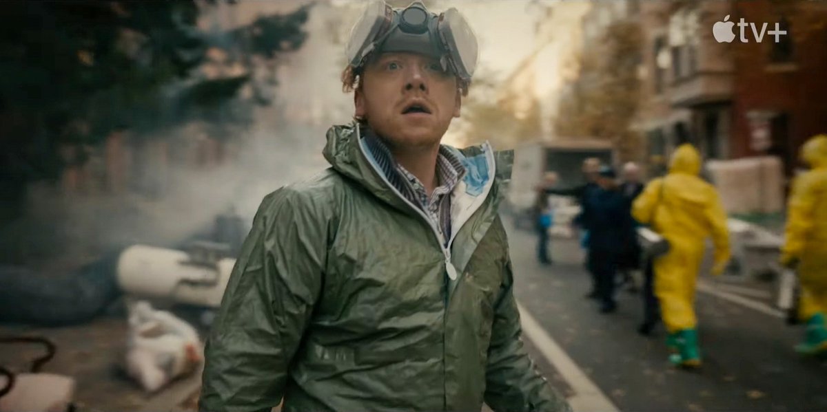 grinterest88's tweet photo. Rupert Grint as Julian Pearce on Servant Season 4 Official Trailer. https://t.co/isaOmQ4Aeu