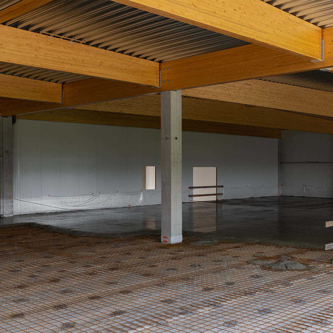 potterypots's tweet photo. The building

We are currently working hard on the construction of a new building that will be built completely hybrid. A building of concrete and imposing wooden beams that will show everywhere in the showroom and warehouses.

https://t.co/5ELd0R1fS6

#potterypots https://t.co/uHSAdC5phE