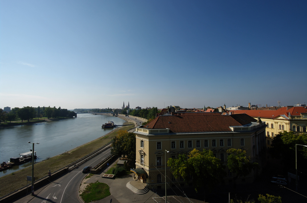 EGEC (@egec_geothermal) on Twitter photo #HUYF - Heat Under Your Feet!
Residents in Szeged, Hungary are reaping the benefits of #geothermal #district #heating with reduced heating bills despite soaring #energy costs in #Europe.
thinkgeoenergy.com/geothermal-in-… #HUYF - Heat Under Your Feet!
Residents in Szeged, Hungary are reaping the benefits of #geothermal #district #heating with reduced heating bills despite soaring #energy costs in #Europe.
thinkgeoenergy.com/geothermal-in-…