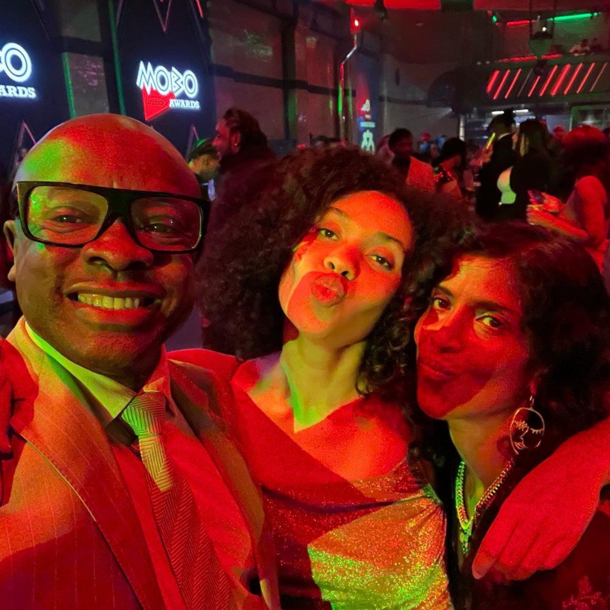 Our Head of A&amp;R and Lead Student Mentor, Kwame Kwaten, representing Point Blank at this year’s MOBO Awards!  Read more via the link! 

bit.ly/moboawardspb 👀

#logicprox #abletonlive #musicproduction #musician #producer #MOBOAwards #PointBlank 

bit.ly/moboawardspb
