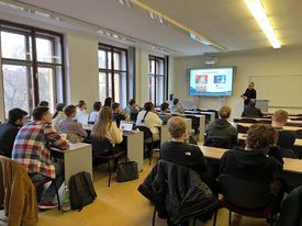 cbap_cz's tweet image. V pondělí 5. 12. 2022 měl Tomáš Kolomazník, výkonný ředitel Centra pro bezpečnostní analýzy a prevenci, přenášku na Západočeské Univerzitě v Plzni pro studenty magisterského programu Mezinárodní vztahy na zajímavé a vrcholně aktuální téma &quot;Dezinformace jako současný fenomén&quot;.