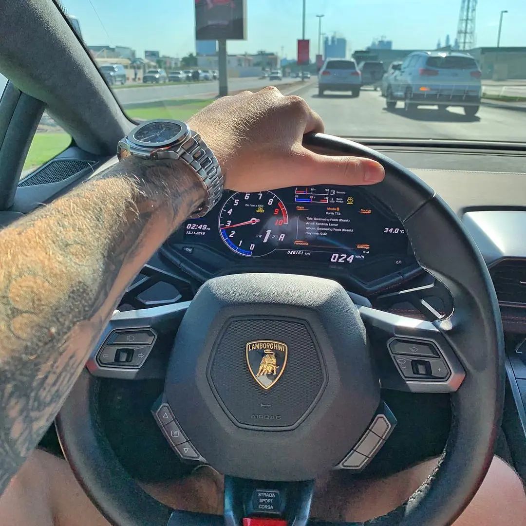 I shine so bright, I don't wanna blind you ✨