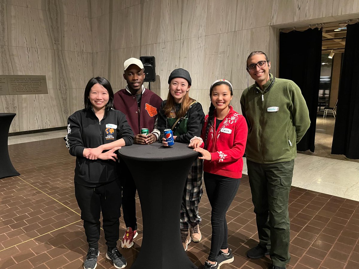 StudyandStayPEI's tweet photo. ๐Thank you to all that were able to attend our holiday event last Friday! We had a great time together celebrating the season with alumni, students, and mentors! We wish everyone a wonderful holiday season!๐๐๐
#studyandstay #pei #internationalstudents https://t.co/8fDuGjOQdV