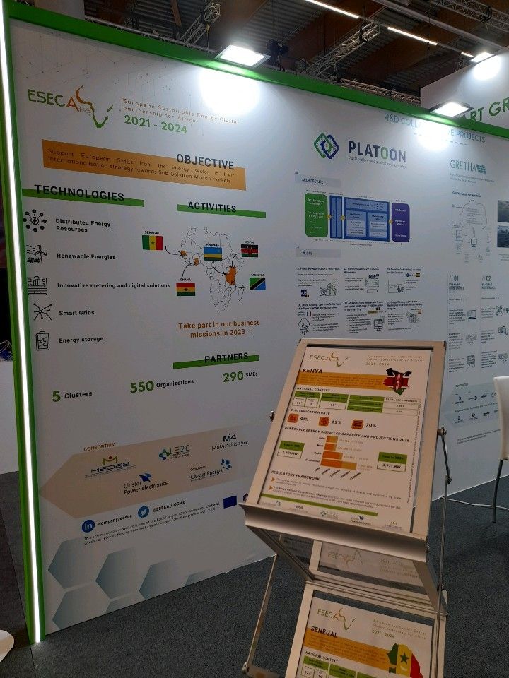 ESECA_COSME's tweet photo. Last week #ESECAProject participated in the @Cluster_Energia 's booth at @Enlit_Europe 2022.
The event, dedicated to #smartgrids, gathered 700 exhibiting companies, 500 speakers and around 11,000 attendees. https://t.co/BbYJsprR97