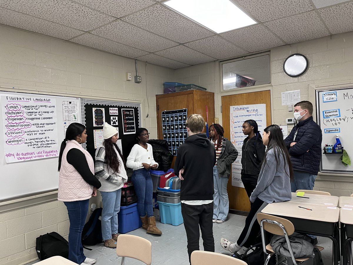 PCS_AVID's tweet image. @AVID4College site team members and students from @AGHSChargers visited @GriftonSchool as a preview for AVID and high school opportunities #AVIDmindset