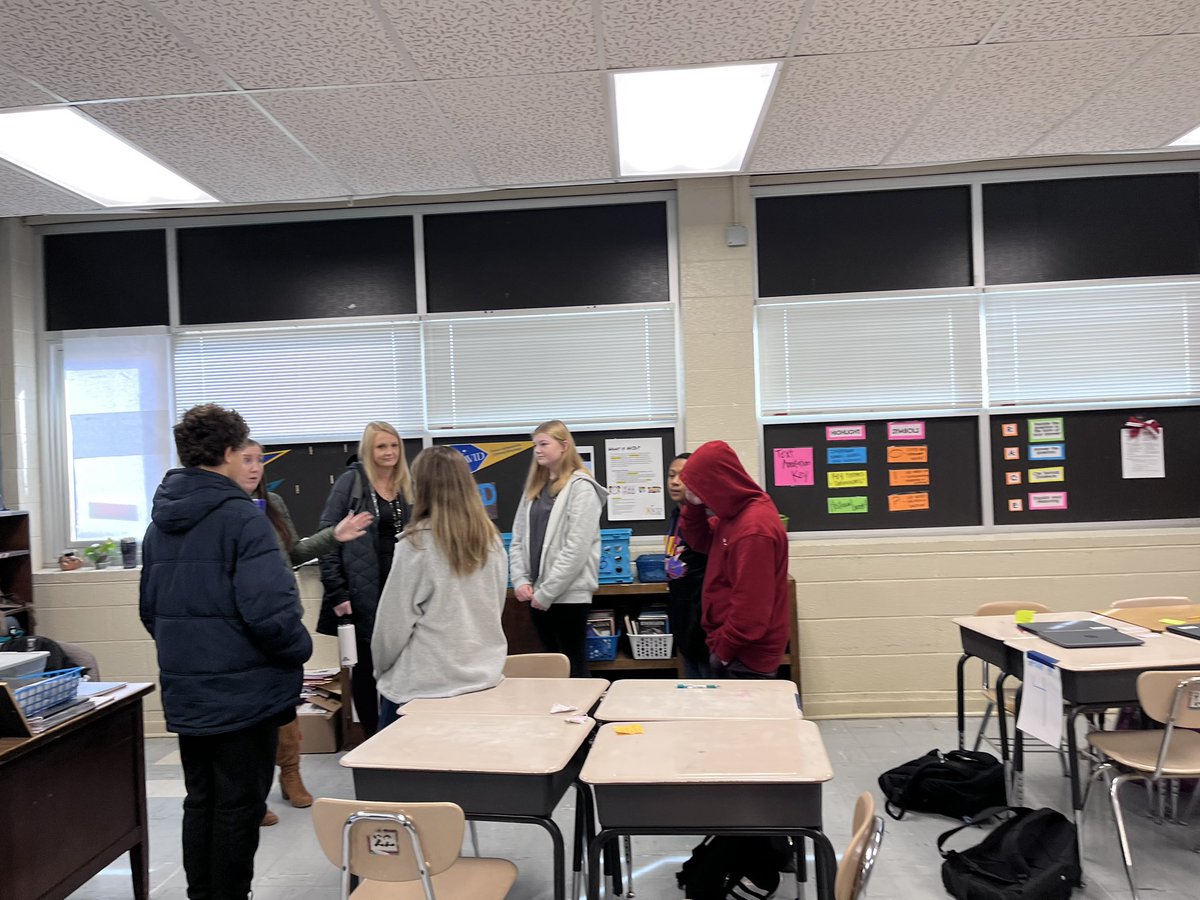 PCS_AVID's tweet image. @AVID4College site team members and students from @AGHSChargers visited @GriftonSchool as a preview for AVID and high school opportunities #AVIDmindset