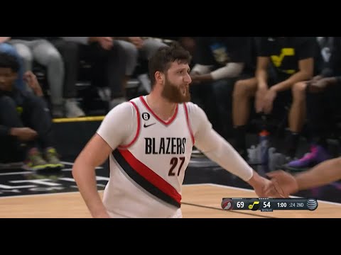 VIDEO: Jusuf Nurkic vs Utah Jazz | 2022-12-04

CREATOR: Basketball_Highlights

Watch videos by Basketball_Highlights at https://t.co/QQjW8Ue99I

#Jazz #utahJazz #blazers #NBA #NBATWITTER

https://t.co/ROxGaPRIxS https://t.co/T0N2XAbz3v