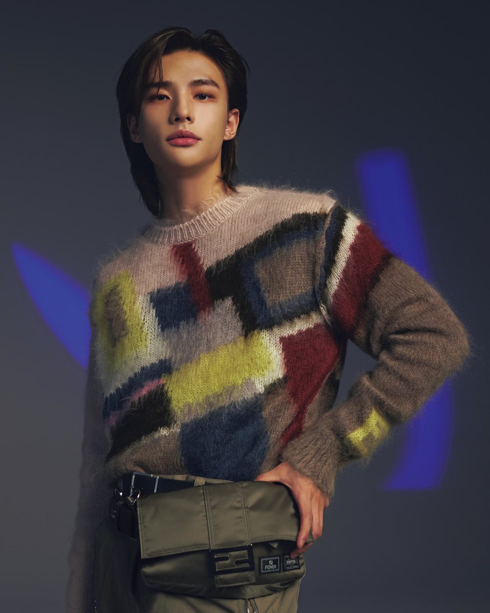 hyunjin pics tweet media