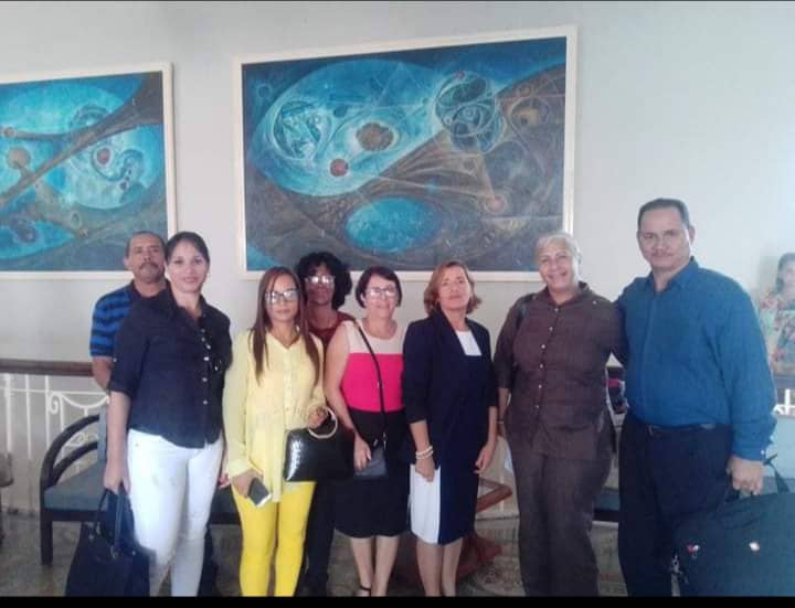 dmjscs's tweet photo. Intercambió en el día de ayer @PilarCubaMinjus y @OlgaLidiaPrezD1 con directivos, notarios y registradores de Camagüey sobre la implementación del Código de las Familias y la calidad de los servicios, objetivo primordial para la satisfacción de la población. @RodiGobStaCruz https://t.co/v83ADp2Jfm