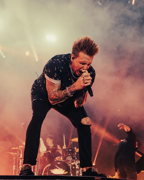 Papa Roach tweet media