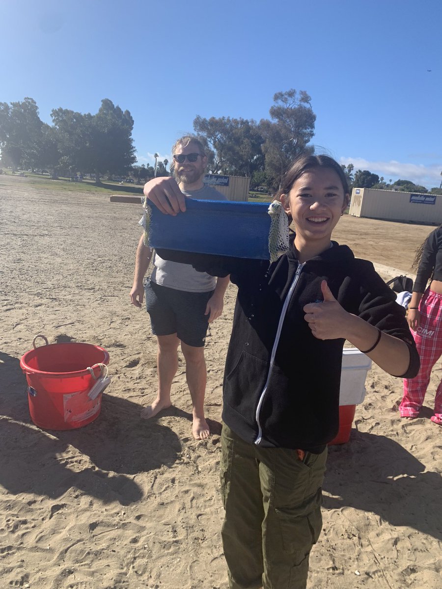 WillJacoway's tweet photo. Releases #whiteSeaBass today that we raised in the classroom #SITC thanks @HubbsResearch @hubbsmikes for the experience. https://t.co/18UpX85y12