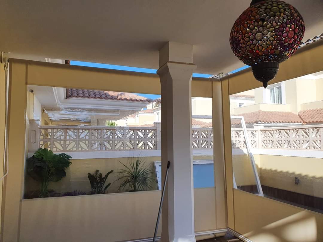 persymarsl's tweet photo. #Persymar - #Fuerteventura #Lanzarote - #Saxun

https://t.co/4S9cUnk4JL
https://t.co/TlPTQKZSNC
los toldos verticales permiten proteger espacios como terrazas y patios desde el viento y la lluvia .Se adaptan estéticamente a cualquier estructura ya existente  ❤️ https://t.co/4FnhiP9SHf