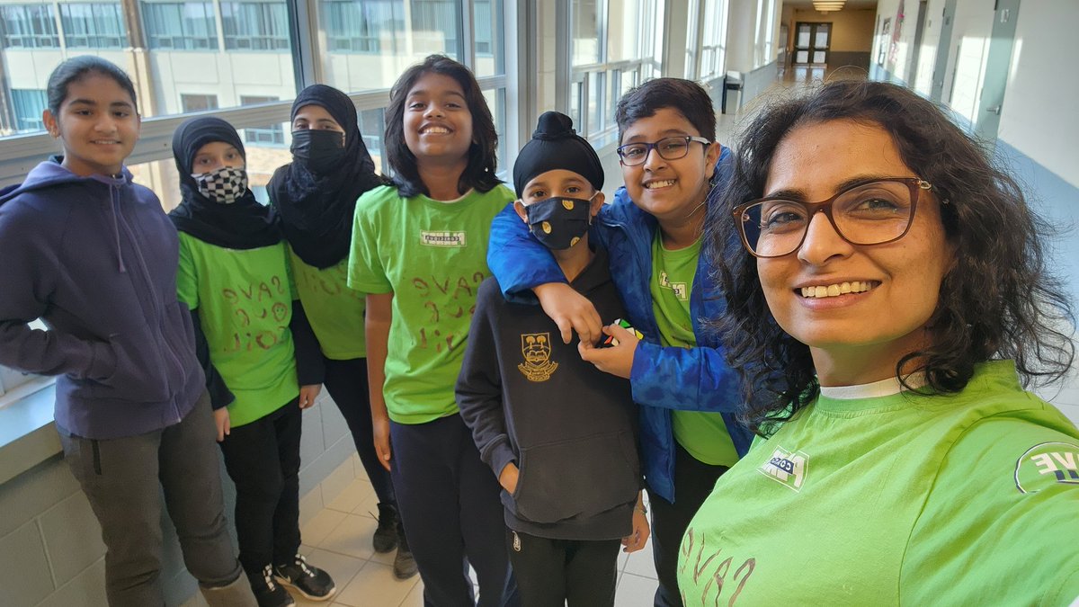 Dear PM <a href="/JustinTrudeau/">Justin Trudeau</a>
Thank you for acknowledging letters &amp; banner from <a href="/HumberwoodDowns/">Humberwood Downs JMA</a> <a href="/tdsb/">Toronto District School Board</a>  students. We are excited and waiting for #Canada to take action &amp; join the #SaveSoilMovement with 81 other nations around the world 🌎 
#WorldSoilDay <a href="/cpsavesoil/">Conscious Planet #SaveSoil</a> <a href="/gomathyswamy/">Gomathy</a> <a href="/UNCCD/">UN Land and Drought</a>