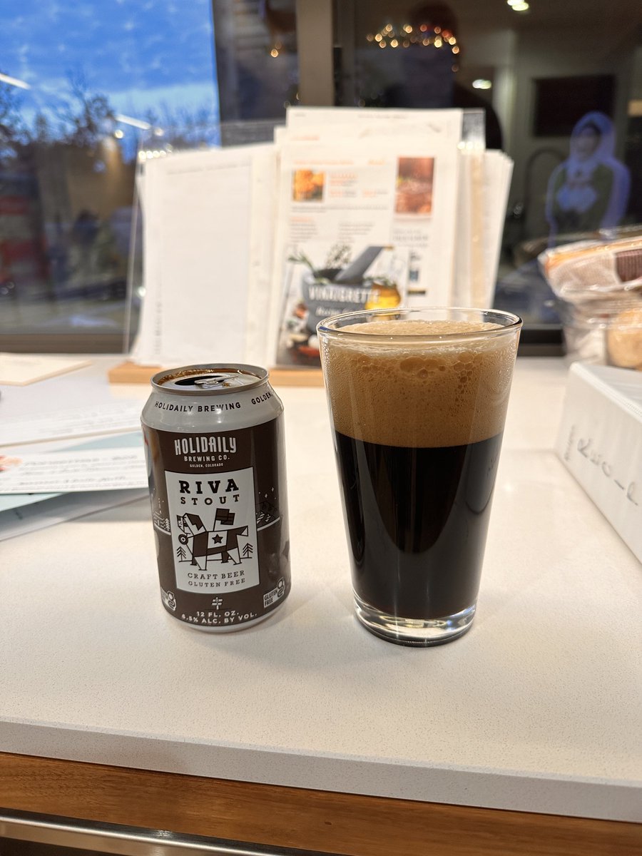cooperbrett's tweet photo. ⁦ mmmmmm ⁦⁦⁦@HolidailyBrew⁩ https://t.co/bZAnF5ZaHS