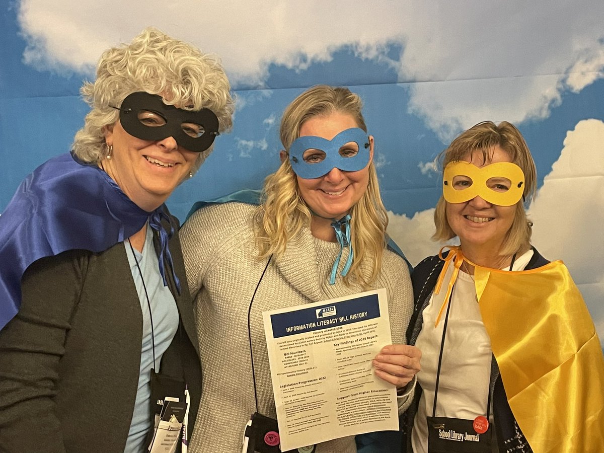 hollyhocks tweet media