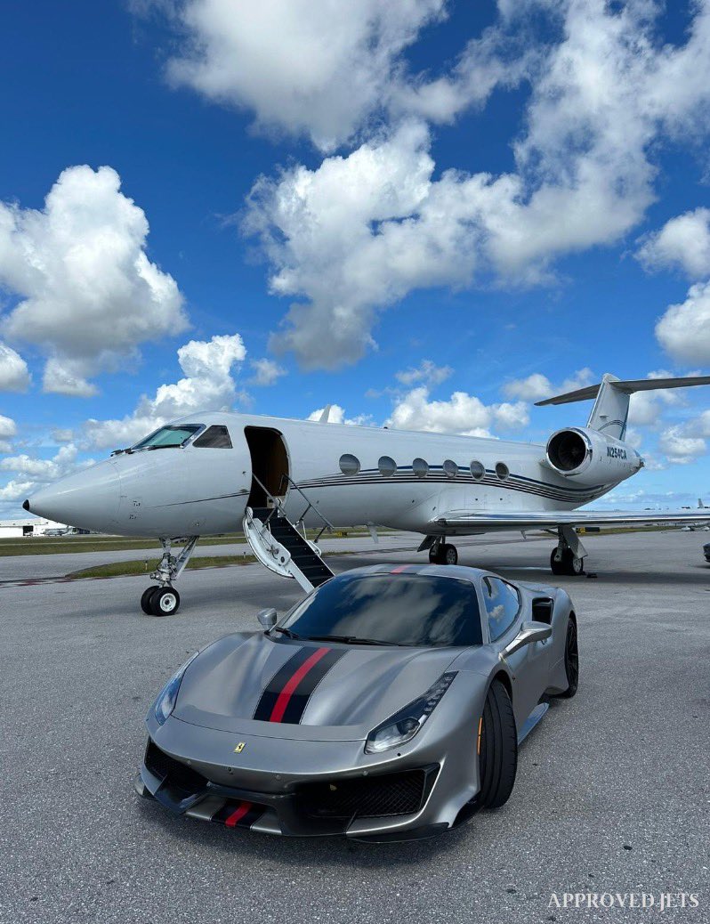 Fly and drive in style 🤩
#privatejet #aviation #luxurylifestyle #aviationlovers #flyprivate #aviationdaily