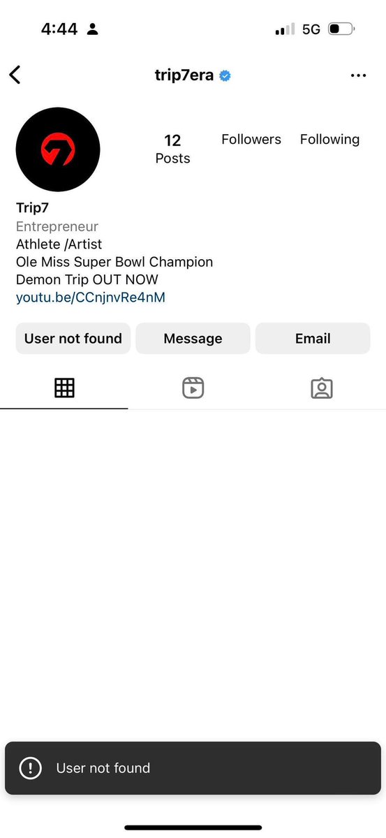 yellowplague123's tweet photo. @Trip7ERA 
I have a friend trying to get back in touch with you regards to making donations to your gofundme for some bills jersey &amp; send 2 payments of $150 but no jerseys sent and you blocked him on Twitter &amp; Facebook can you please reach back out. Thanks https://t.co/iyVovEwpFE
