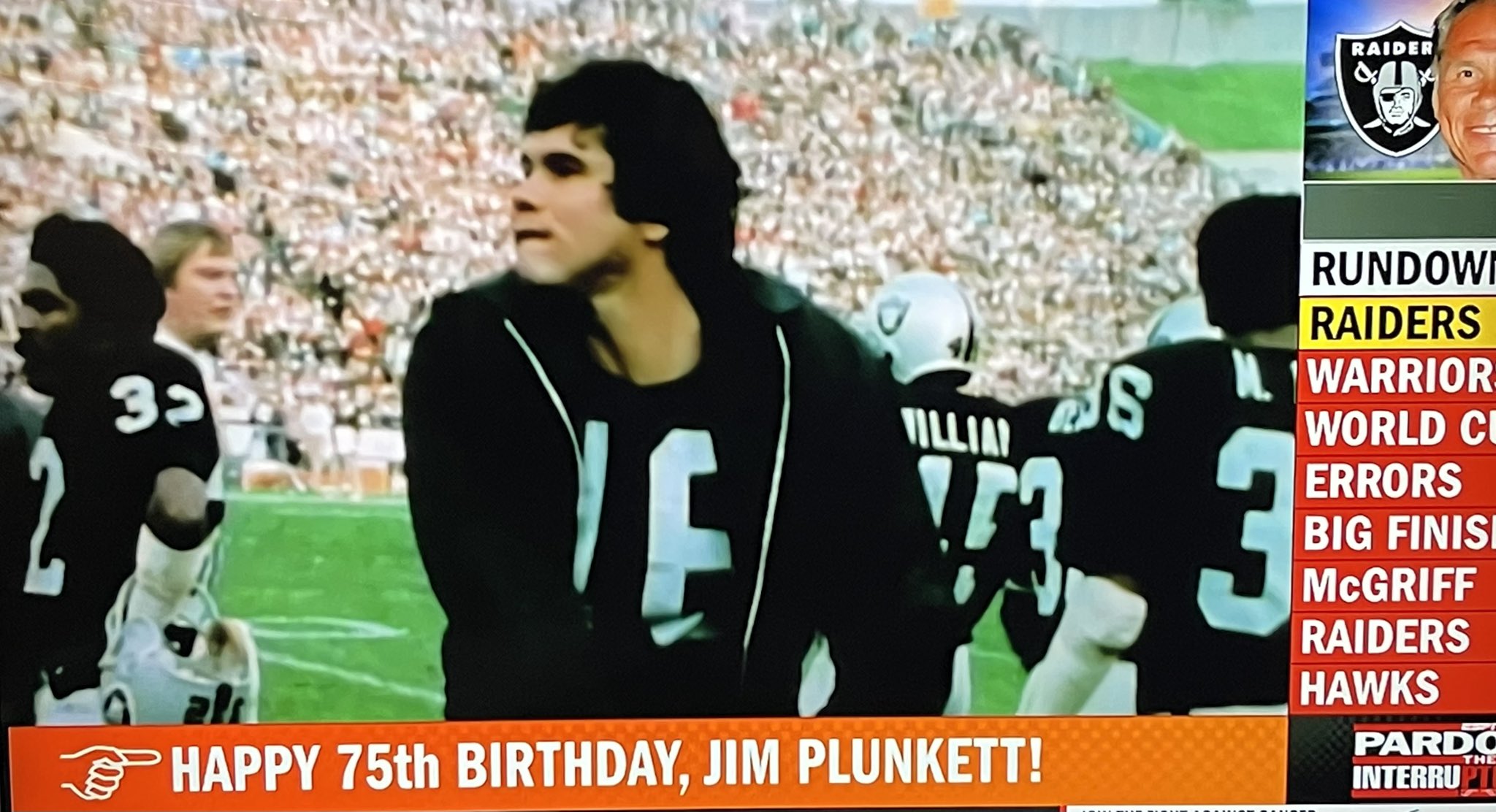Happy bday to Jim Plunkett!!!!          BTW he should be in the HOF 