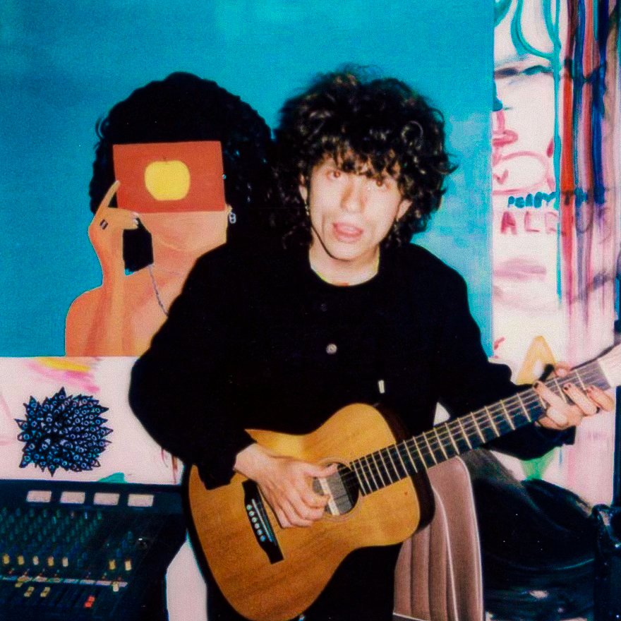 kicking off 2023 with new tour dates &amp; acoustic versions of big fat mouth &amp; crashing down 🙂 tickets on-sale friday at 12pm et. songs drop friday. 
text me 💙 to +1 (615) 813-6513 to get the pre-sale code tomorrow and more info!
Pre-save new tracks at: arlie.lnk.to/acoustic