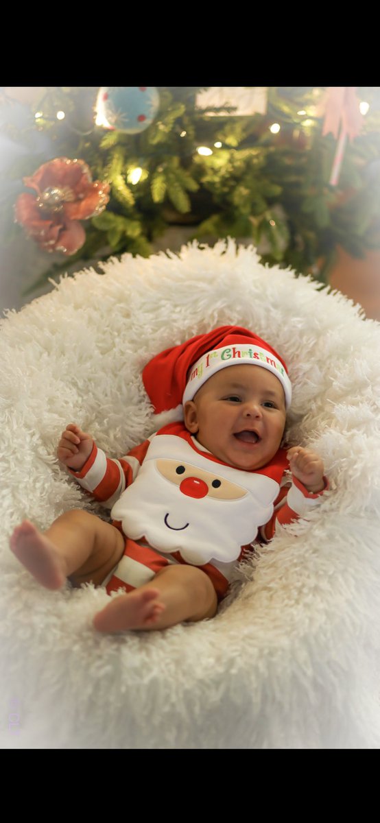 allyyyd_'s tweet photo. My little chunk 🥹🎄🎅 https://t.co/dBJA0MYBH4