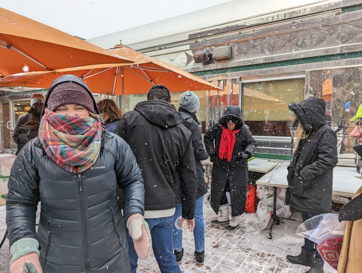880Cities's tweet photo. Last week we had the opportunity to work with @AARPSD to host a #WinterPlacemaking workshop. Participants helped us create a pop up activation in Sioux Falls, South Dakota! Thanks @AARPLivable @AARPSD @SiouxFallsParks @dtsiouxfalls for helping us make it happen! https://t.co/SK4oJC0wfa