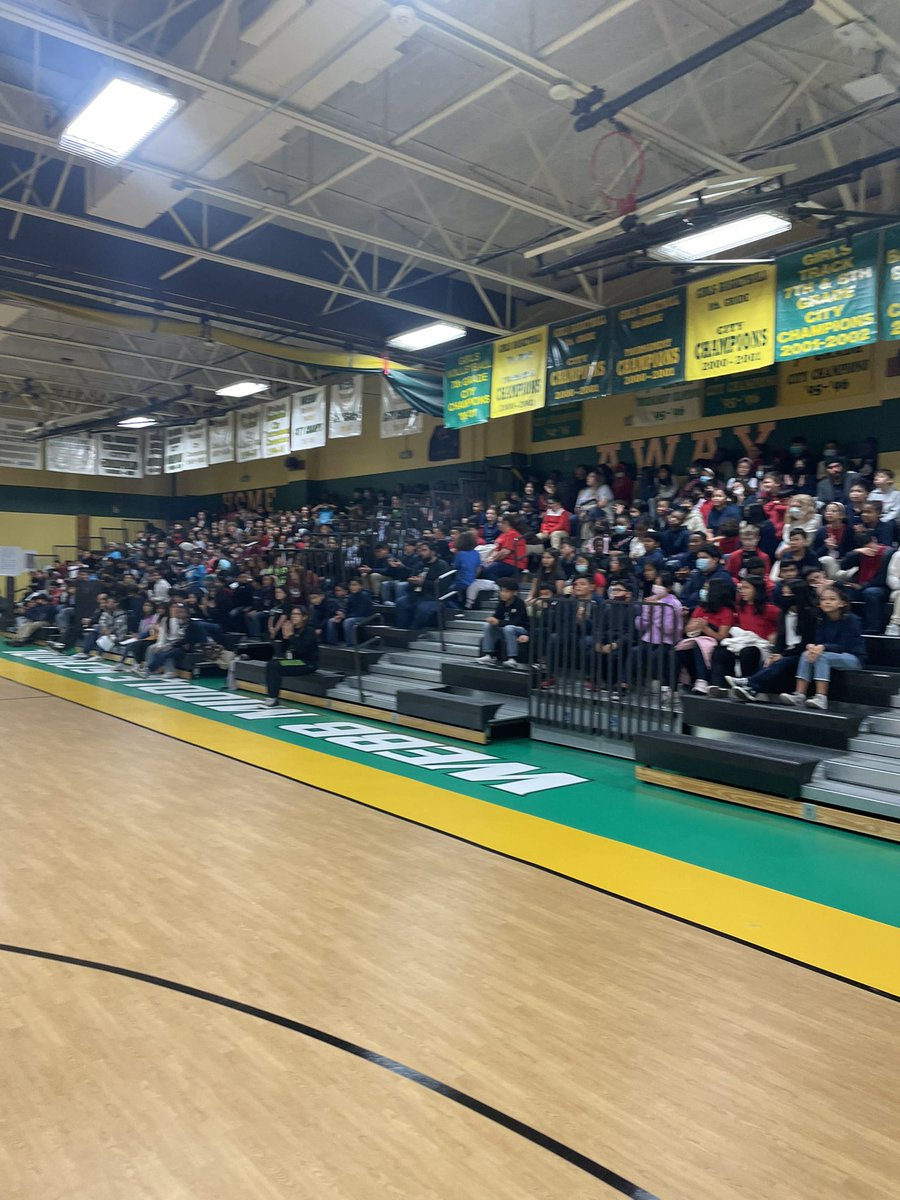 WebbMSBand's tweet photo. We had SO MUCH FUN playing for @SCES_Scorpions, @Abbett_AllStars, and @CES_Cougars on Friday for our annual Fine Arts Day!
We canβt wait to see the future Bears next year πππ» #TheGISDEffect #WebbPride #WebbTimeToShine #LetsGoBand https://t.co/tYo3g1rVeA