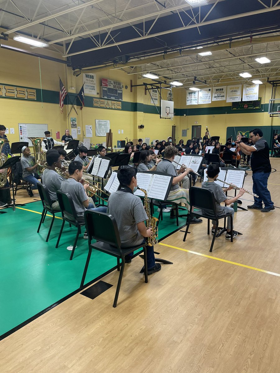 WebbMSBand's tweet photo. We had SO MUCH FUN playing for @SCES_Scorpions, @Abbett_AllStars, and @CES_Cougars on Friday for our annual Fine Arts Day!
We canβt wait to see the future Bears next year πππ» #TheGISDEffect #WebbPride #WebbTimeToShine #LetsGoBand https://t.co/tYo3g1rVeA