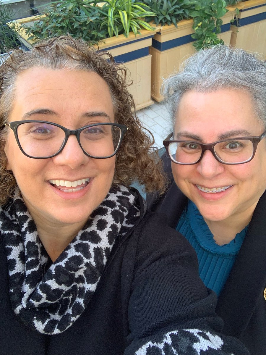 mishy840's tweet photo. Happy Birthday Nic! #welcometo50 #mylittlesister #sheistallerthanme https://t.co/YpG8MZwIBg