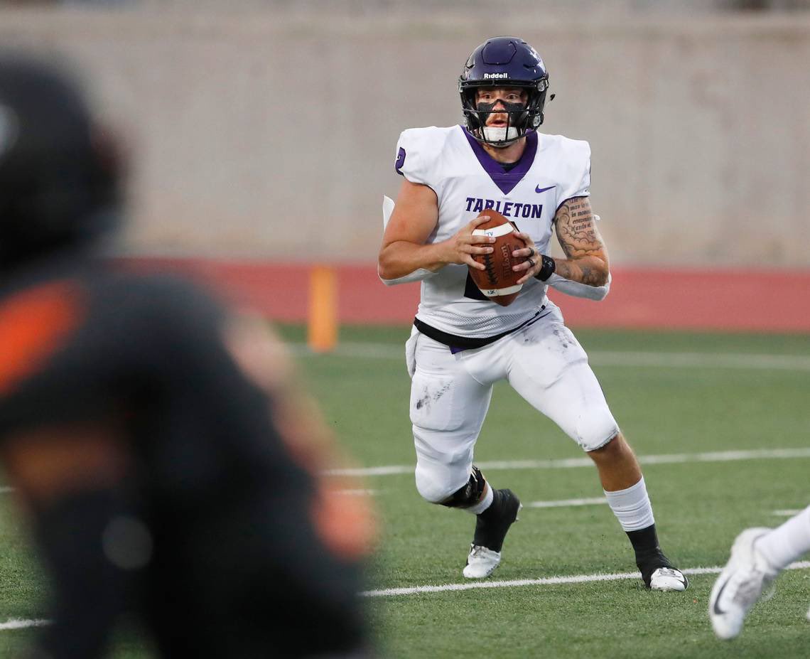 Zmarker00's tweet photo. Excited to say I have received my 2nd Division 1 offer from Tarleton State University! @QBsWork16 @TarletonState @TritonNation @CoachTalto2 @coachJClegg https://t.co/CjDsDx18et